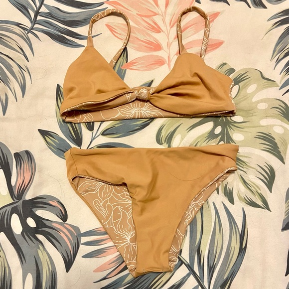 Effortless Swim - Bikini Set - Picture 7 of 10